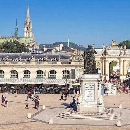 נאנסי Le Dominicains Appartement Au Calme Aux Portes De La Place Stanislas מראה חיצוני תמונה